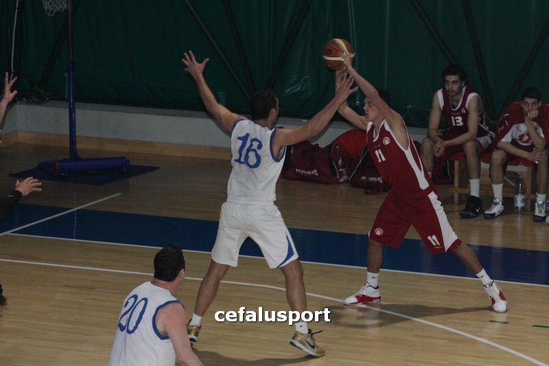 120304 sport 439_tn.jpg